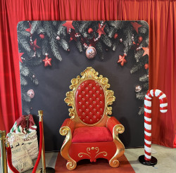 Xmas bells Red Throne