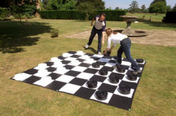 checkers2 1650615456 Giant Checkers