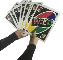 giant20uno2 1650615183 Giant Uno card game